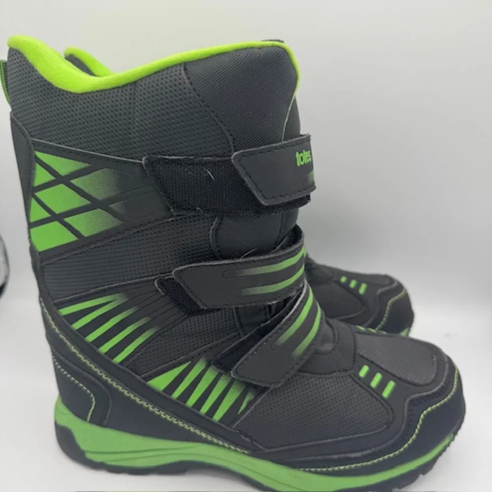 Totes Kids Winter Winter Snow Boots Black and Green Size 4